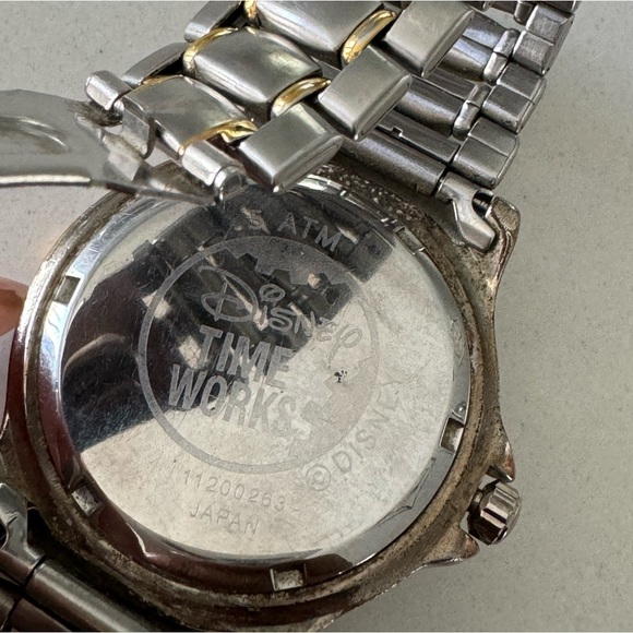 VINTAGE/LIMITED EDITION DISNEY TIGGER WATCH - Picture 5 of 6